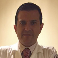 Dr. Pablo Suárez